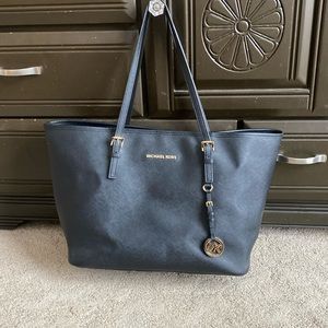 Michael Kors tote